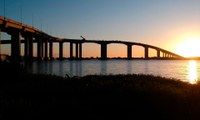 Sancionado Projeto de Lei que denomina “Travessia Paixão Côrtes” a segunda ponte sobre o rio Guaíba