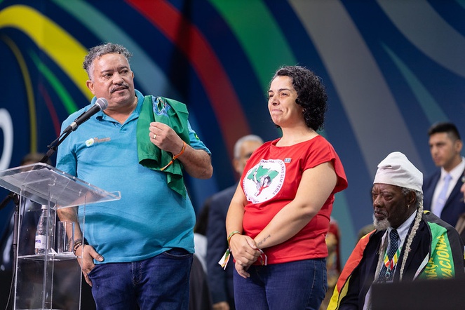 Ceres Hadich, coordenadora do MST e Severino Lima Junior, presidente da Aliança Internacional de Catadores.