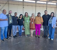 Secretaria-Geral faz entrega de cestas básicas a catadores de materiais recicláveis do DF