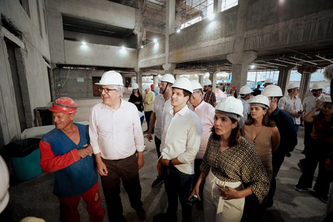 Ministro Alexandre Padilha visita obras do Hospital da Criança do Recife. Foto: Wagner Ramos/Prefeitura do Recife