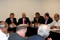 29.03.2011 - Comissão tripartite acompanhará as condições de trabalho nas principais obras do país