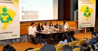 03.05.2012 - Fórum reúne empregadores, trabalhadores e organizações juvenis para debater trabalho decente para a juventude