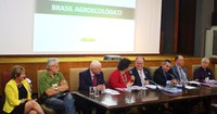 21.11.2012 - Comissão Nacional da Política Nacional de Agroecologia é oficialmente instalada