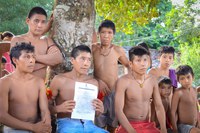 23.04.2014 - Voz do Brasil: Terminou o processo de retirada dos não-índios do território indígena Awá-Guajá, no Maranhão