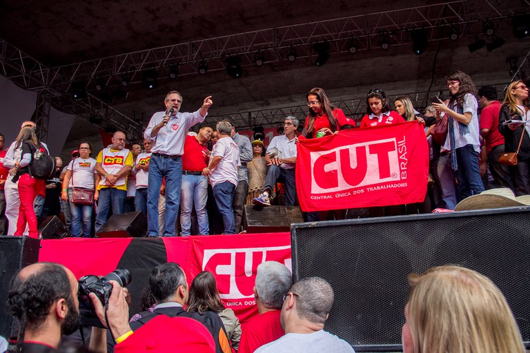 Governo federal assegura valorização do salário mínimo até 2019