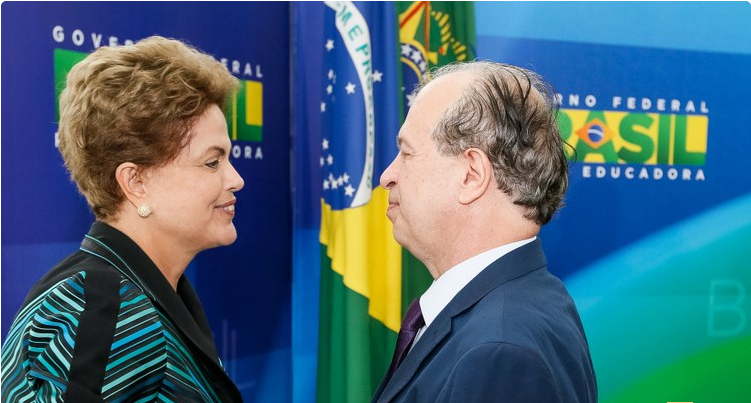 Ajuste fiscal vai preservar educação, garante presidenta Dilma