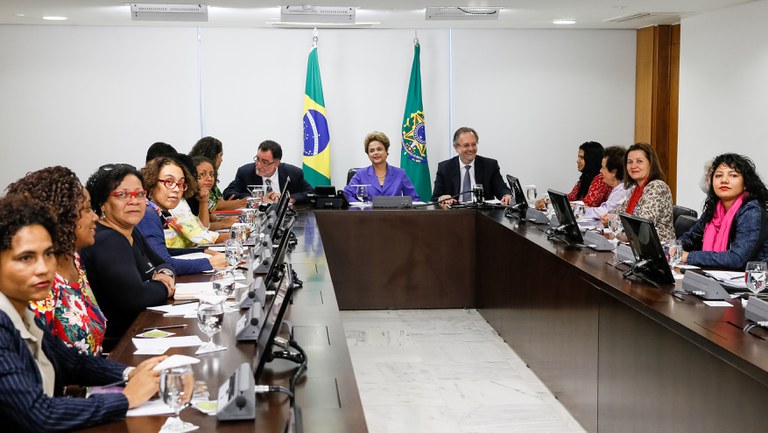 Presidenta Dilma se reúne com coordenadora e representantes da 5ª Marcha das Margaridas