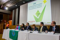 27.05.2015 - Reunião do CIISC reafirma compromisso do governo federal com o programa de inclusão de catadores