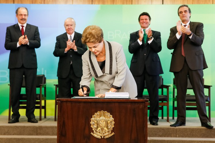 Presidenta Dilma Rousseff durante cerimônia de Sanção do Código de Processo Civil.