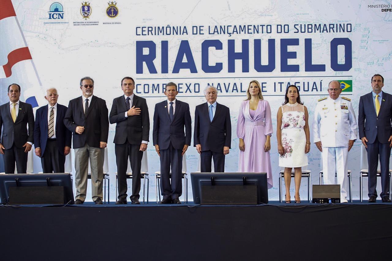 Lançamento ao mar do submarino