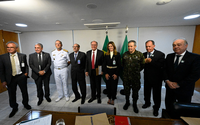 Reunião discute retomada da indústria naval brasileira