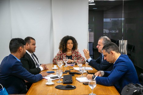 Em reunião na Secretaria Nacional de Juventude, o assunto foi políticas públicas para jovens. Foto: Mel Portela/ Sudene