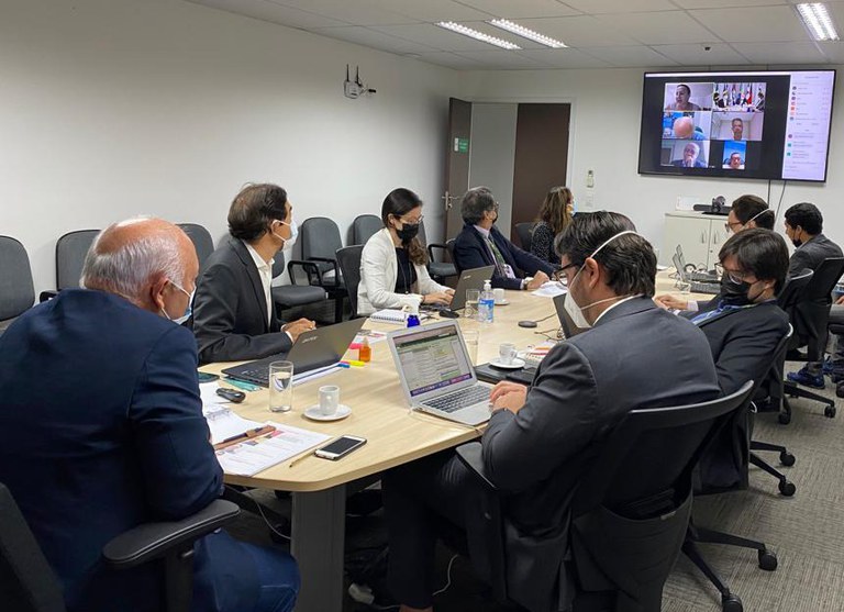 Reunião com empresários de Cratéus