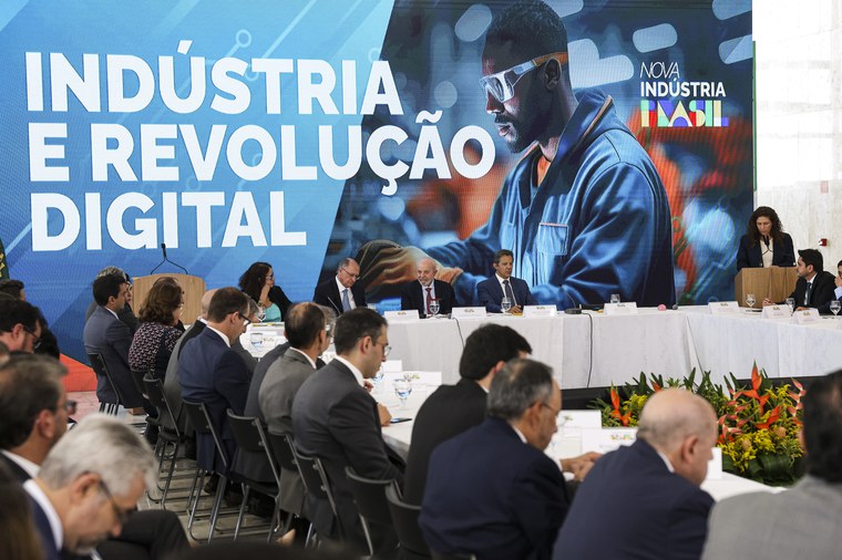 Evento reuniu presidência, ministros e representantes do setor produtivo