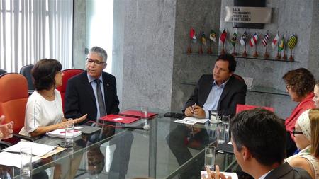 Foto da Reunião entre a Sudene e UFPE.