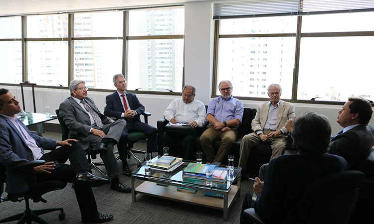 20180130 Reunião Fiepe matéria