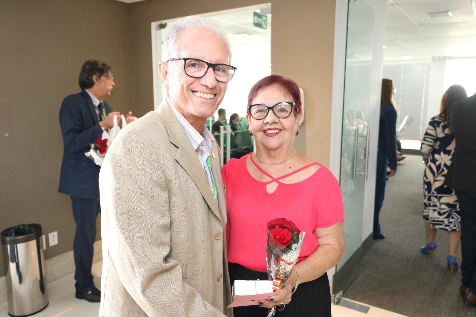 A Sudene preparou um evento em homenagem às servidoras. Na programação, palestra sobre saúde da mulher, distribuição de rosas e cartões, além da apresentação do coral da autarquia.