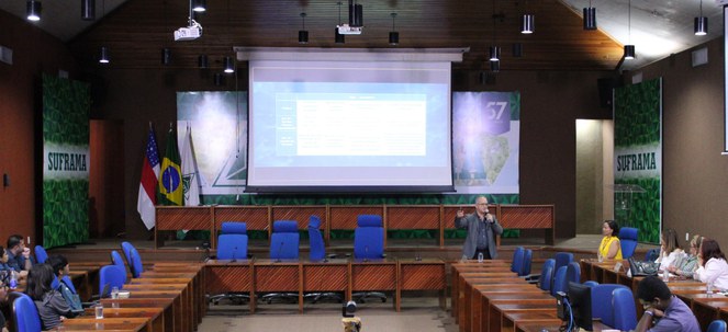 Encontro discute inovação para a sociobioeconomia amazônica