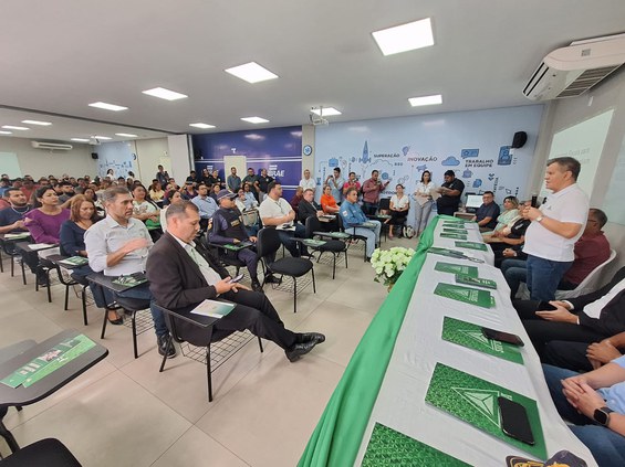 Superintendente Bosco Saraiva abriu os trabalhos na jornada em Itacoatiara