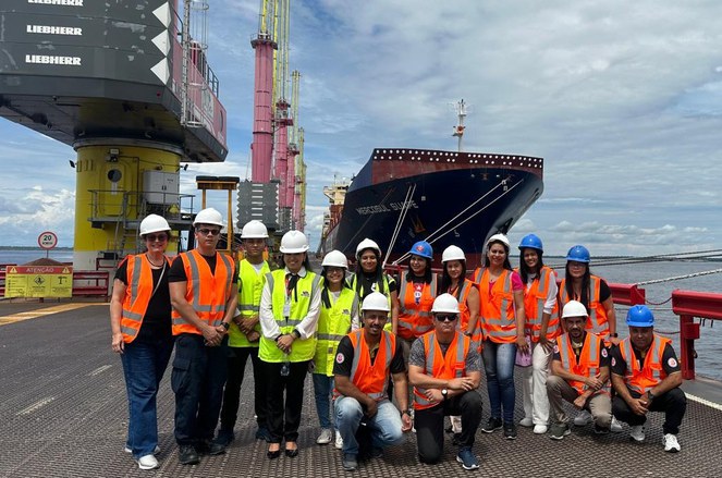 Visita ao Chibatão pelo programa Zona Franca de Portas Abertas