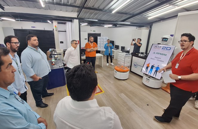 Suframa na visita à empresa 2D Innovation e Acta Robotics