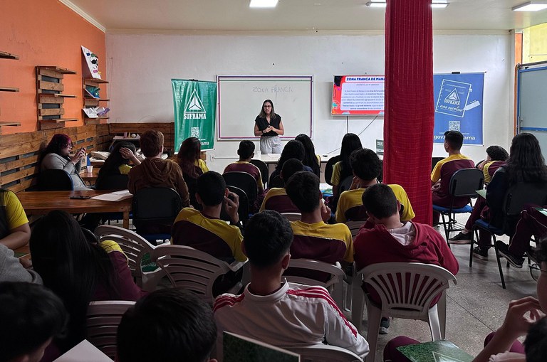 Suframa nas Escolas prepara estudantes para feira cultural sobre Zona Franca de Manaus