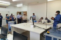 Suframa visita estrutura laboratorial e de ensino da Fucapi