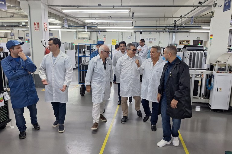 Suframa faz visita à planta da Flex Industries no PIM