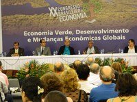 Zona Franca defendida no Congresso Brasileiro de Economia