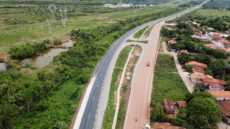 Acesso terrestre a São Luís, no Maranhão, ganha trecho duplicado e pistas renovadas