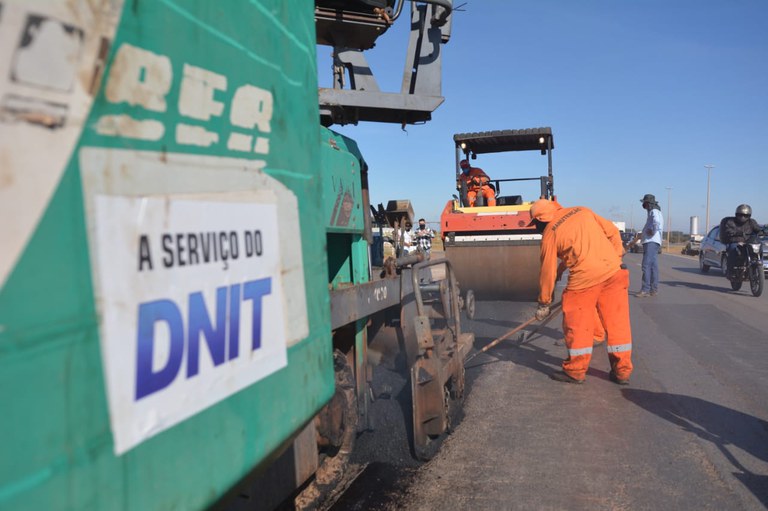 DNIT é responsável pelas obras de ampliação da BR-070