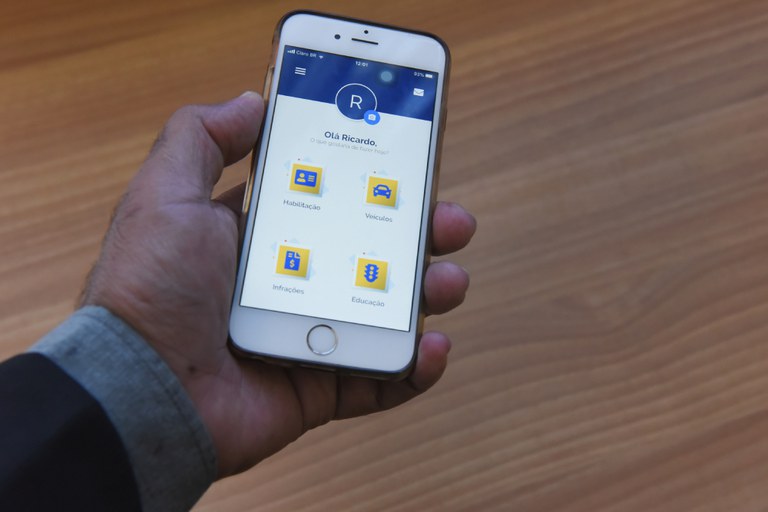 Venda digital está presente no aplicativo Carteira Digital de Trânsito