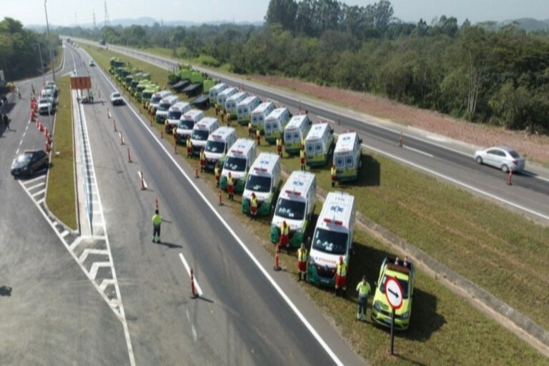 Base operacional da EcoRioMinas na rodovia Rio-Valadares