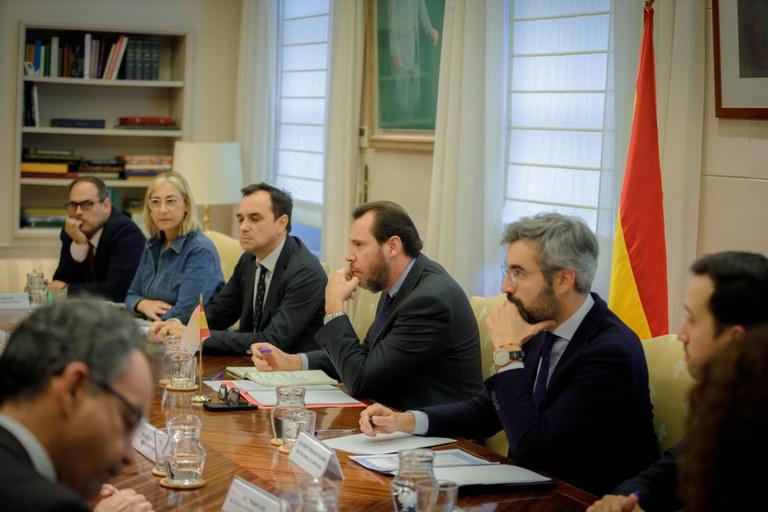 representantes governo espanhol.jpeg
