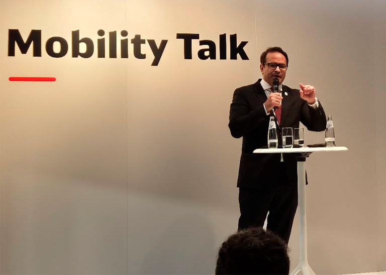 Leonardo Ribeiro no Mobility Talk, na InnoTrans, na Alemanha