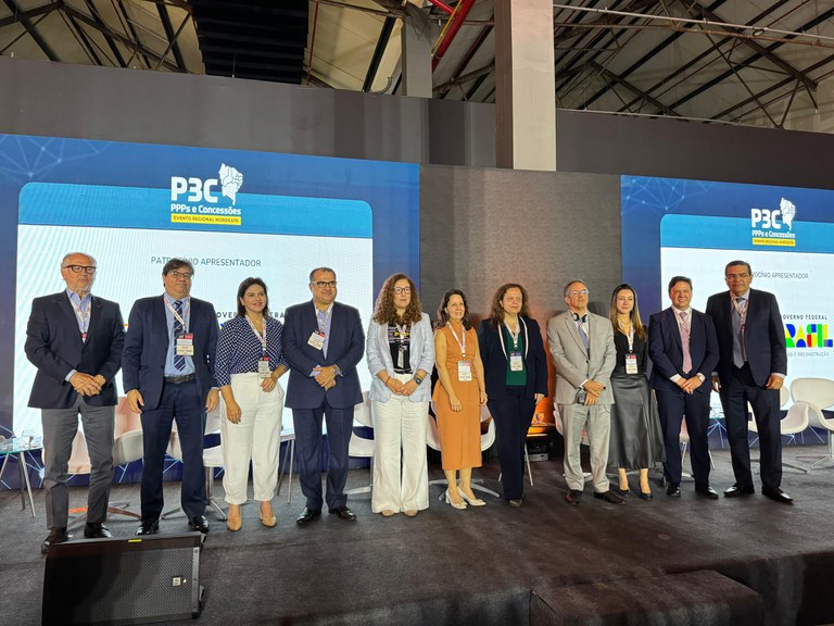 George Santoro, ministro dos Transportes em exercício, participa de um dos maiores eventos de infraestrutura do país