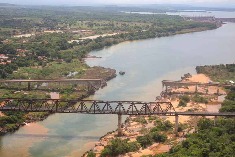 23-12-2024 Renan Filho - Maranhão queda da ponte (FB)-09.jpg