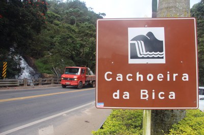 CACHOEIRA_DA_BICA_ES_PONTE.jpeg