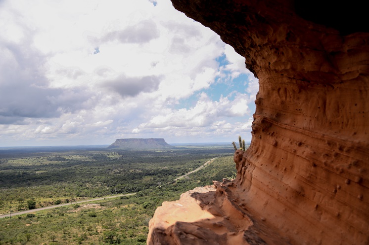 07_05_18_serra_mesas_banco_Mtur_interna.jpg