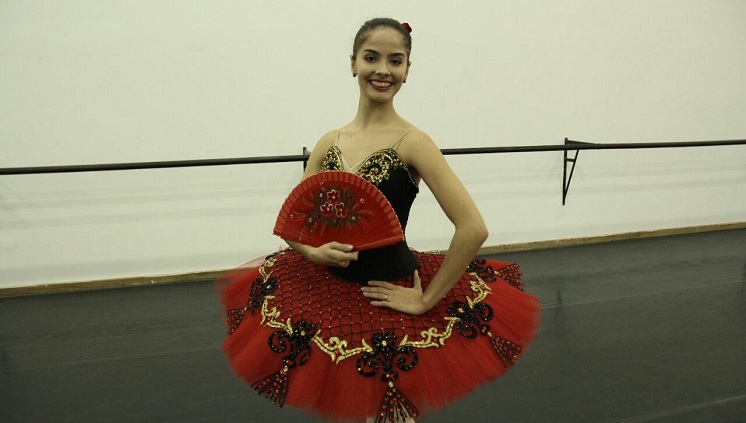 13_07_16bailarina.jpg