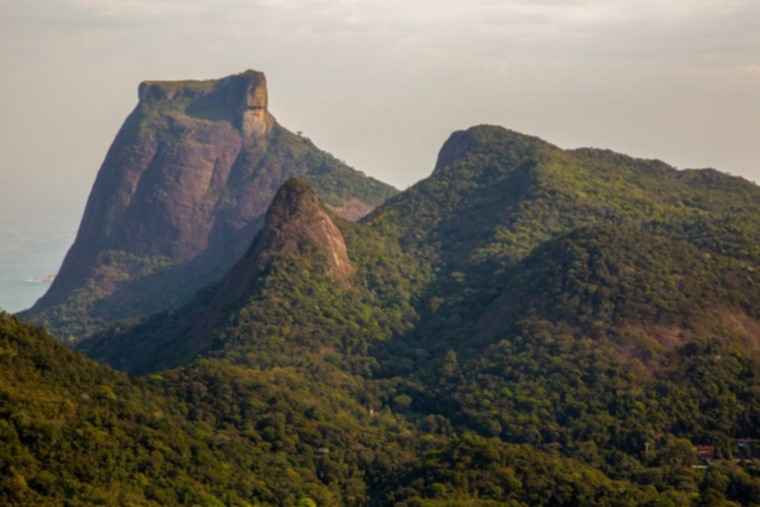 17_04_18_LuciolaVilella_Pedra_da_Gavea_RJ_MTur.jpg