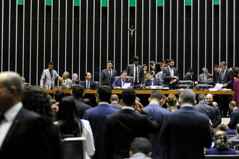 20_03_19_plenario_camara_deputados_interna.jpg