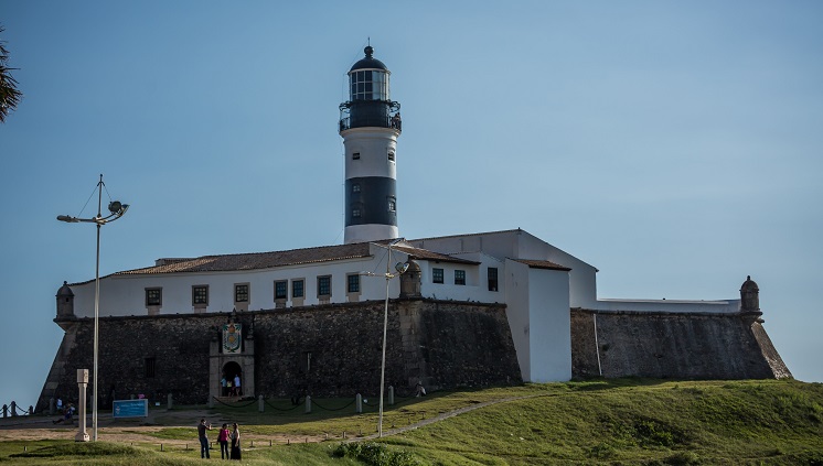 23_05_2016_farol_da_barra_salvador_foto_embratur.jpg