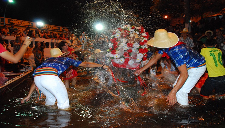 23_06_16_banho_desaojoao_corumba_renecarneiro.jpg