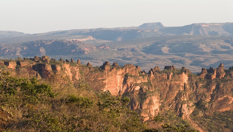 24_06_16_pedras_chapada_guimaraes_mt.jpg