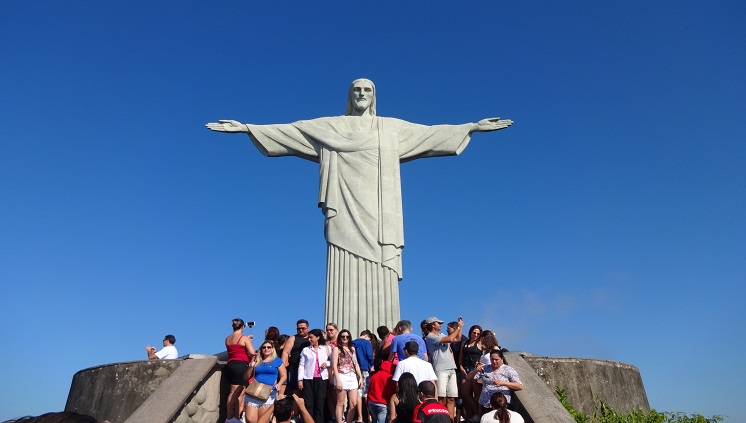 24_11_2015_portal_destaque_cristo_redentor_rio_estrangeiros.jpg