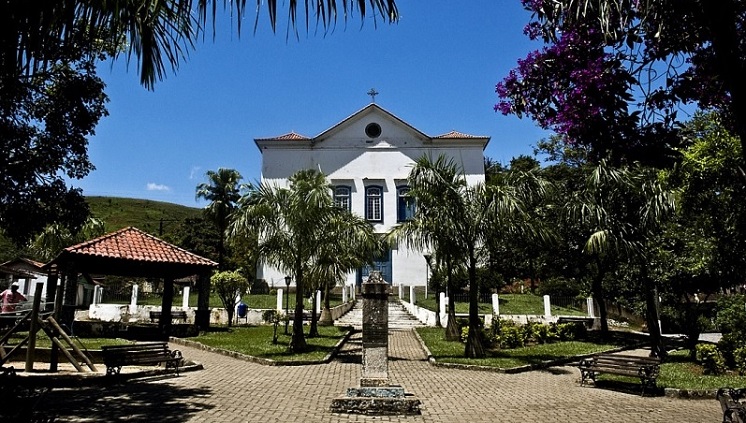 28_07_2016_Barra_Mansa_Igreja_Nossa_Senhora_do_Amparo_Isabela_Kassow_Secretaria_de_Estado_de_Cultura_Mapa_de_Cultura.jpg