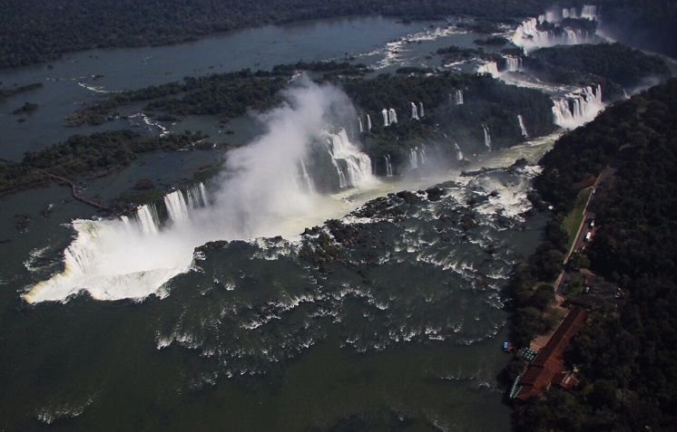 29_11_17_cataratasIguacu2_ascomParqueIguacu.jpg